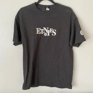 Vintage Etnies Shoes Skateboard BMX Skateboarding Logo T-Shirt Mens Large USA