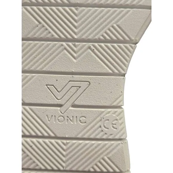 VIONIC ladies Tucker sneakers Nwb