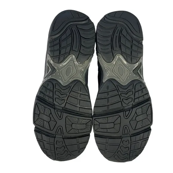 Vionic Walker Classic‎ Black Sneaker Womens Size 8.5