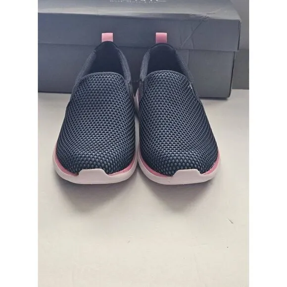 VIONIC Zeta ladies walking shoes Nwb