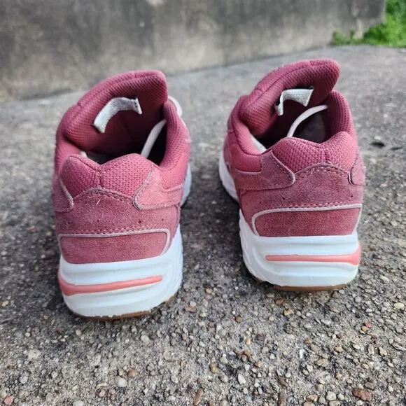 VIONIC Walker - Womens Walking Shoes - SIZE 7.5