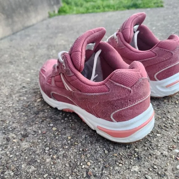 VIONIC Walker - Womens Walking Shoes - SIZE 7.5