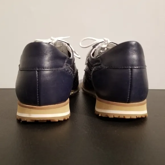 WALTER GENUIN BROGUE GOLF SHOES LEATHER NAVY BLUE MESH SPIKELESS ATHLETIC SPORTY