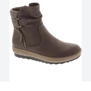 Wanderlust/NWT/  Carol Dark Brown Ankle Boots/ size 8.5