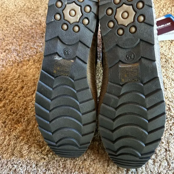 Wanderlust/NWT/  Carol Dark Brown Ankle Boots/ size 8.5