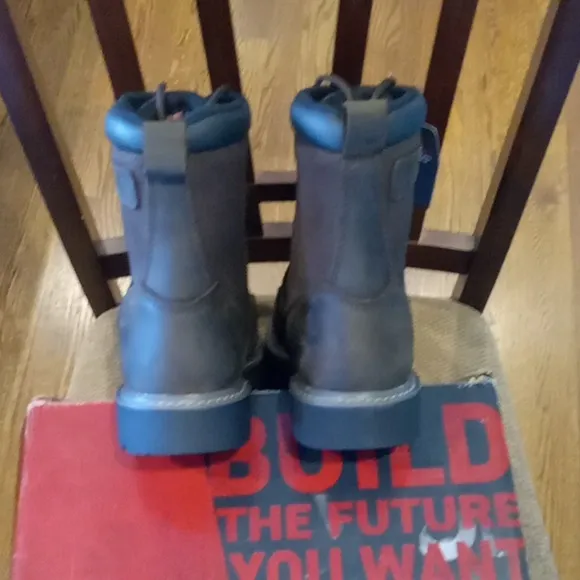 Wolverine men's construction boots-NEW