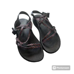 Women’s black and red Aztec Chaco outdoor sandals