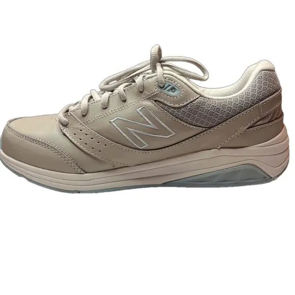 Women’s New Balance 928 Version 3 Walking Shoes, Size 10.5