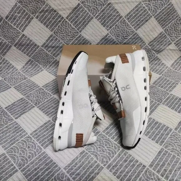 Women's ON Cloudnova Sports Shoes in White Pearl
