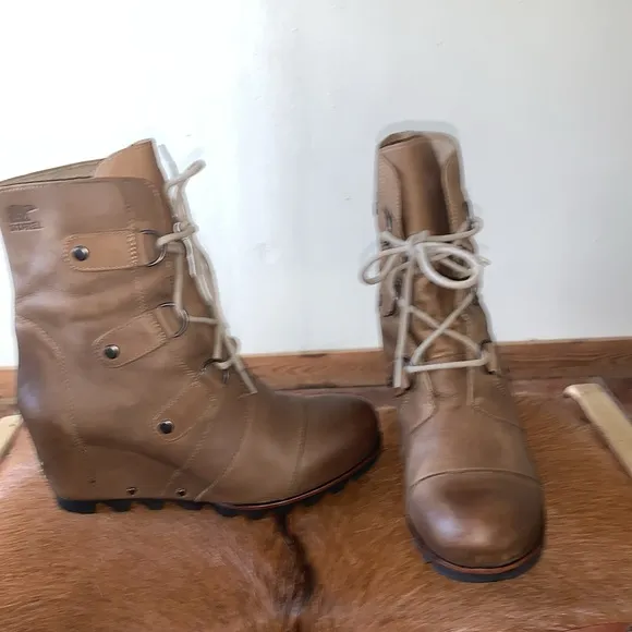Womens Sorel Joan of Arctic Wedges