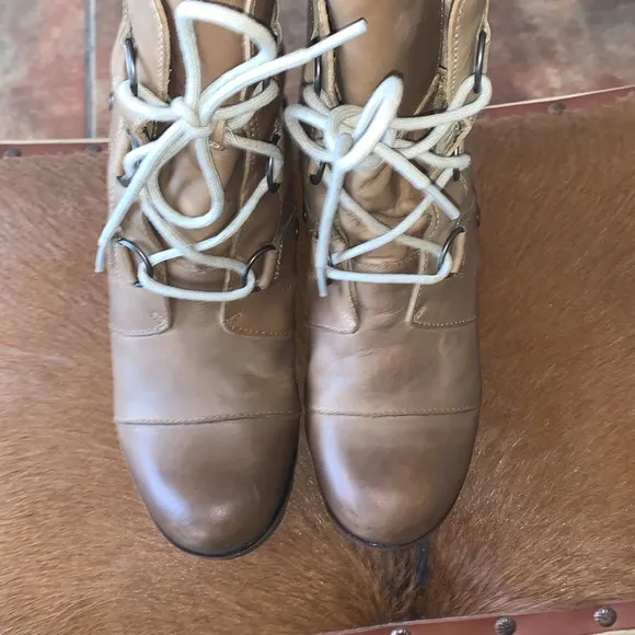 Womens Sorel Joan of Arctic Wedges