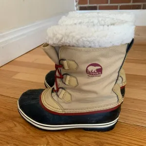 Women's SOREL Joan of Artic White Fur Top