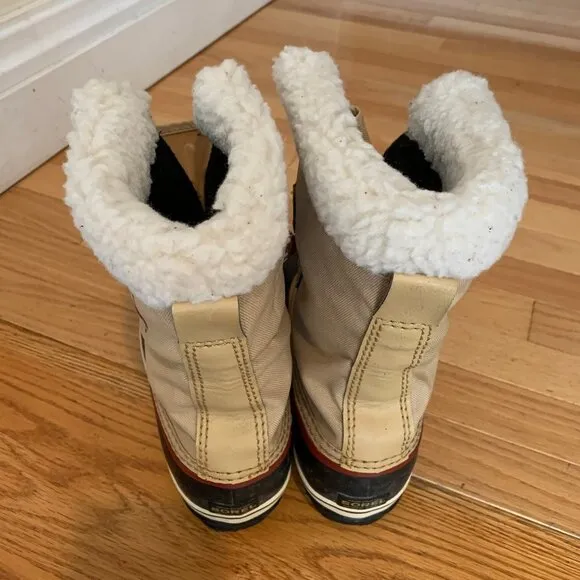 Women's SOREL Joan of Artic White Fur Top