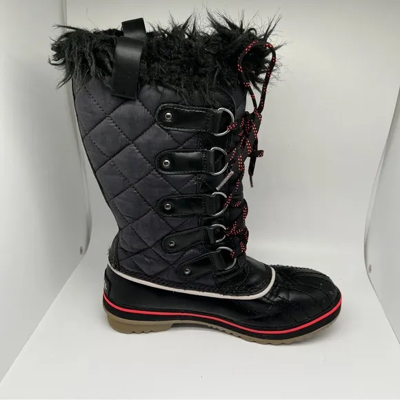 Women’s Sorel Waterproof Boots Size 6