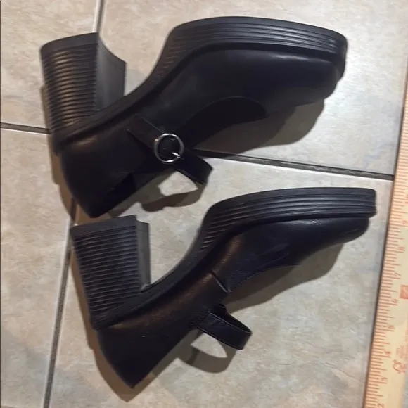 Y2k rare vintage look Black Chunky Heel Mary Jane Shoes 9.5 pop sinclaire