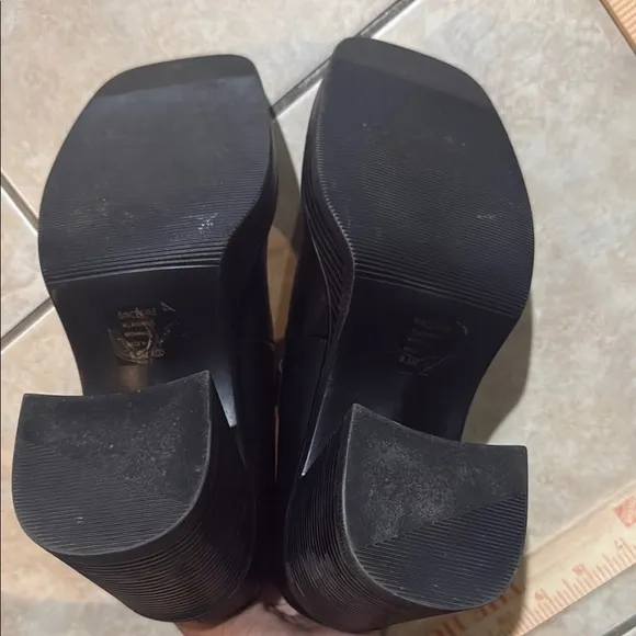 Y2k rare vintage look Black Chunky Heel Mary Jane Shoes 9.5 pop sinclaire