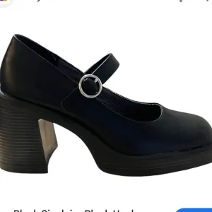 Y2k rare vintage look Black Chunky Heel Mary Jane Shoes 9.5 pop sinclaire