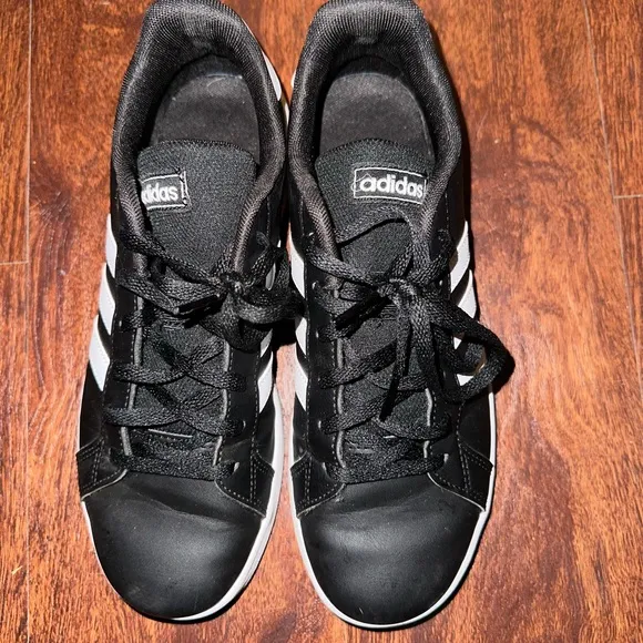 Youth Adidas Black Grand Court Shoes size 6
