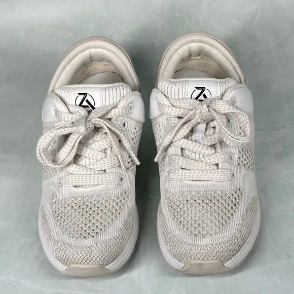 Zeba Shoes Womens Size 5.5 Vanilla Comfort Slip On Hands Free Walking Sneaker